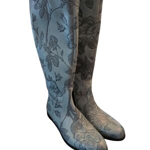 Cuoieria Fiorentia Elegant Embossed Floral Knee-High Boots - Blue